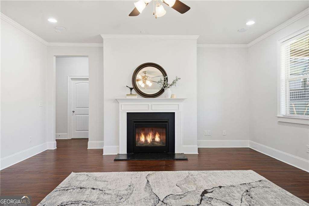5440 Mirror Lake Drive Cumming - Photo 11