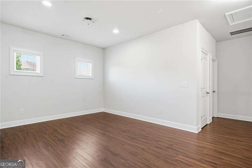 5440 Mirror Lake Drive Cumming - Photo 31