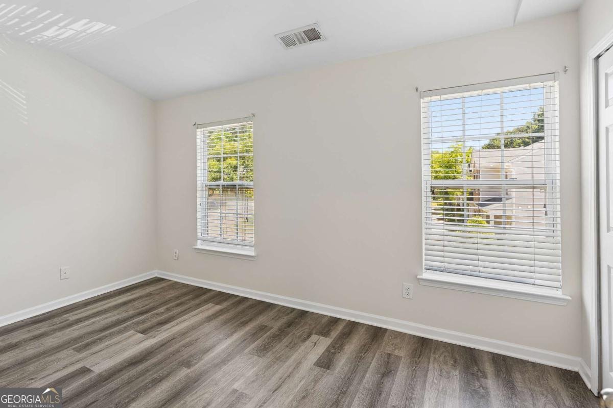 585 Mcwilliams Road Atlanta - Photo 16