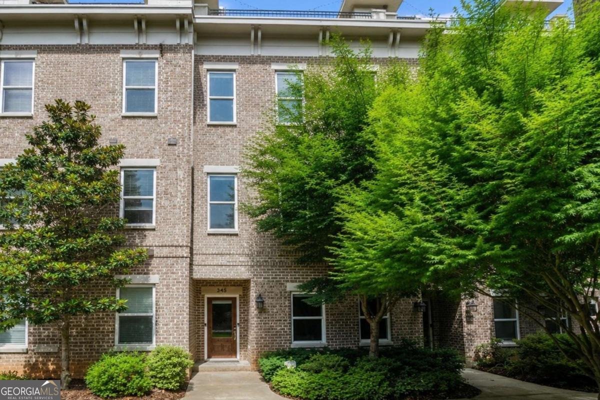 345 Brownstones Circle Atlanta - main photo