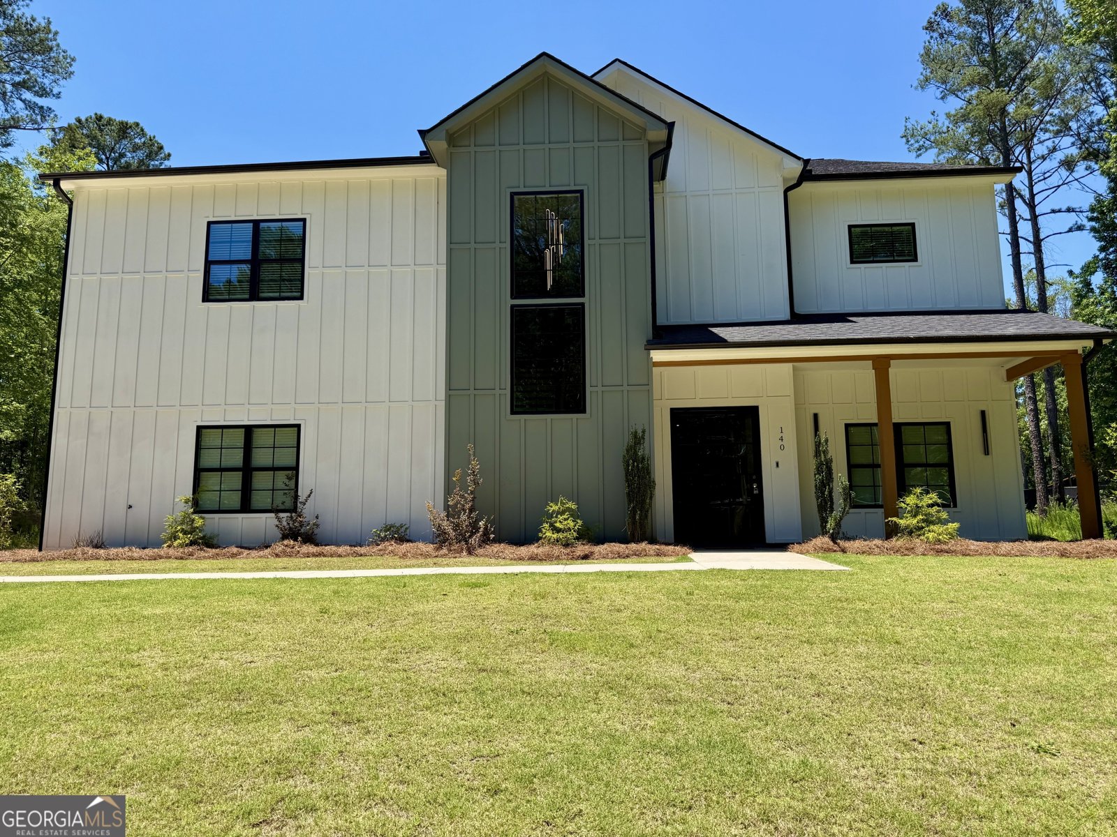 140 Wesley Place Fayetteville - main photo