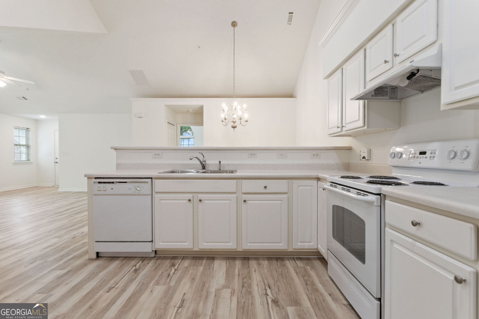 400 Silver Summit Drive Conyers - Photo 10