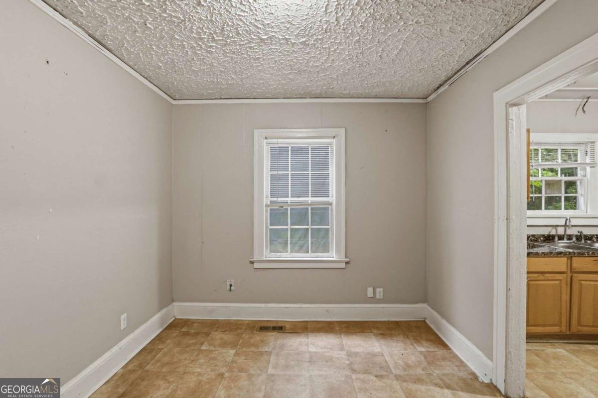 2641 Sylvan Road Atlanta - Photo 6