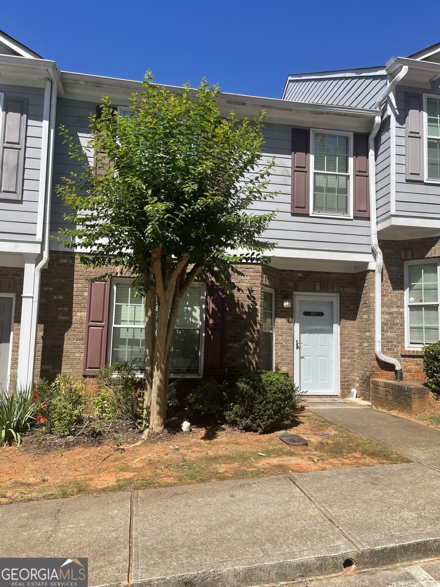 4911 Walden Lake Square Decatur - main photo