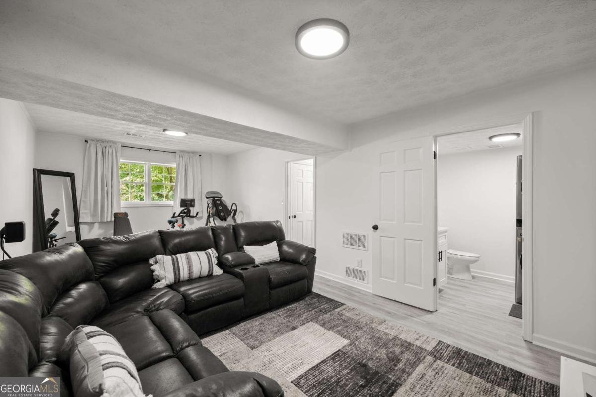 6262 Laurel Wood Trail Flowery Branch - Photo 22
