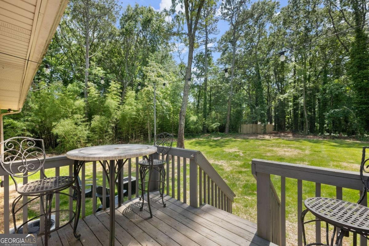6262 Laurel Wood Trail Flowery Branch - Photo 8