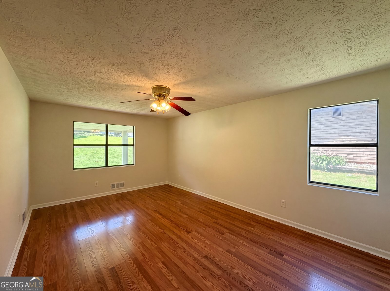 104 Belair Lane Stockbridge - Photo 15