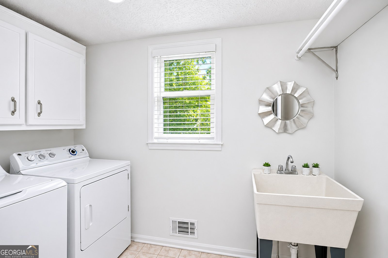 360 Darren Drive Fayetteville - Photo 25