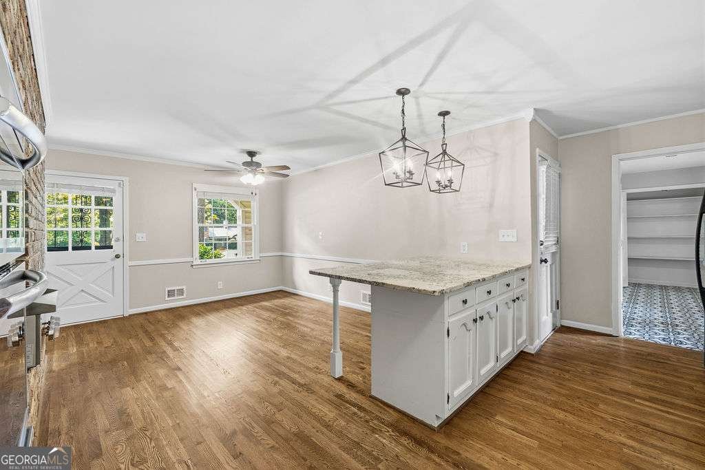 4943 Vernon Oaks Drive Dunwoody - Photo 10