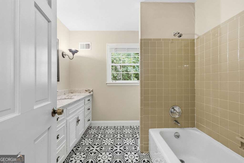 4943 Vernon Oaks Drive Dunwoody - Photo 32
