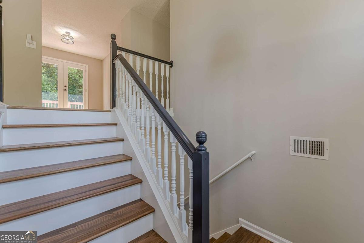 133 Four Oaks Drive Powder Springs - Photo 6