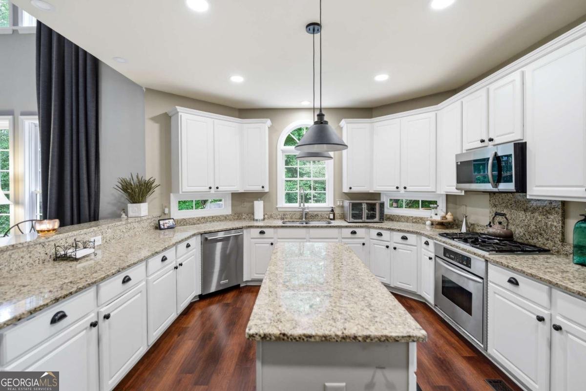 230 Park Creek Drive Alpharetta - Photo 18