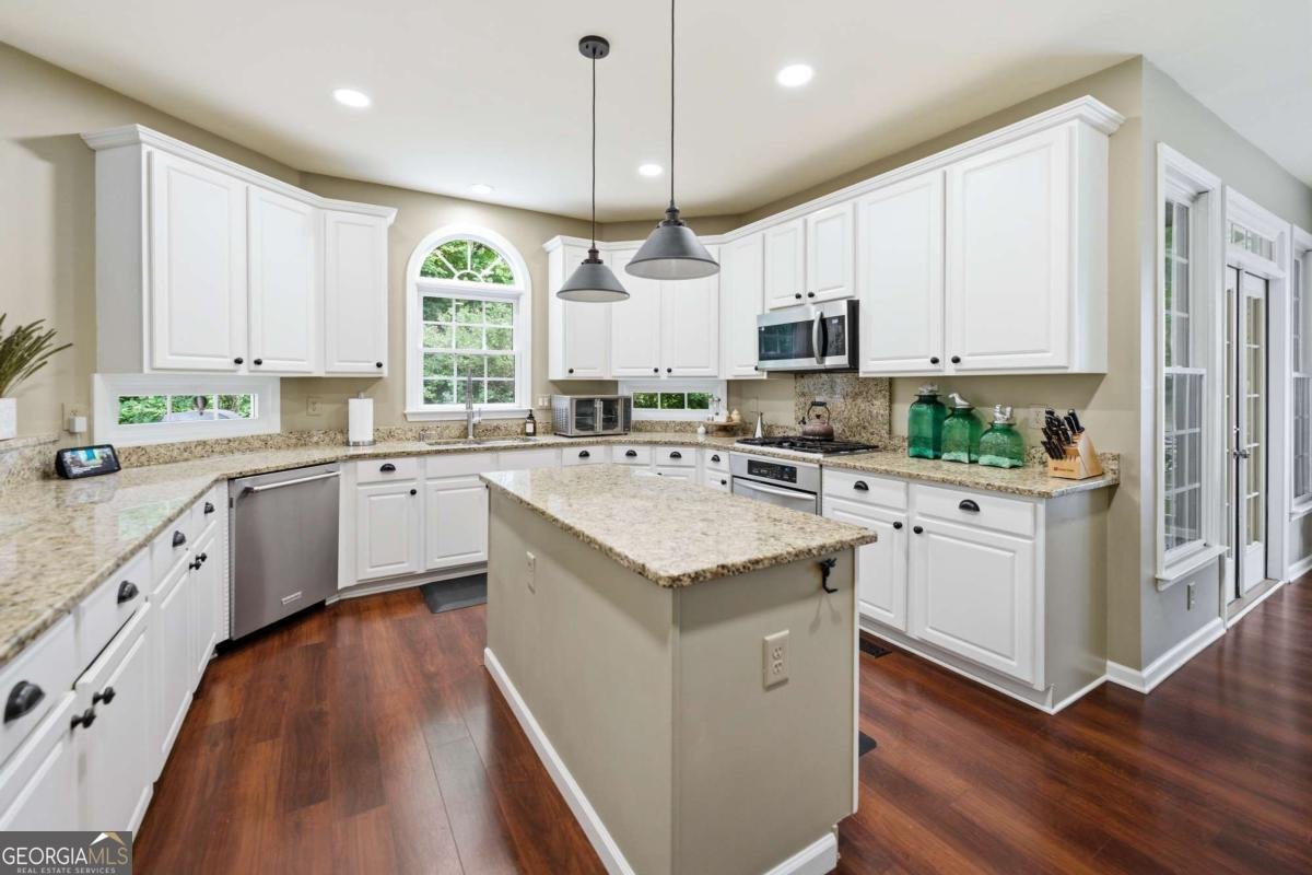 230 Park Creek Drive Alpharetta - Photo 21