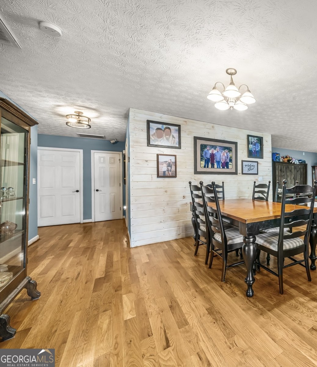 530 Pleasant Valley Road Silver Creek - Photo 10