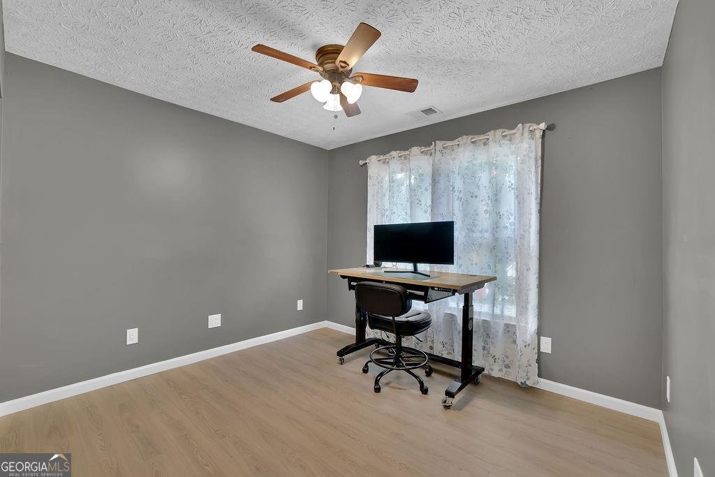 8011 Huntcliff Road Woodstock - Photo 17