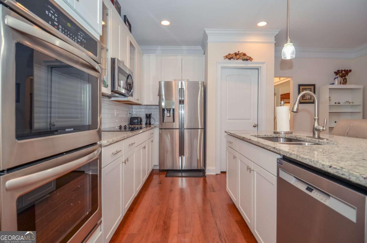 341 Villa Park Circle Stone Mountain - Photo 10