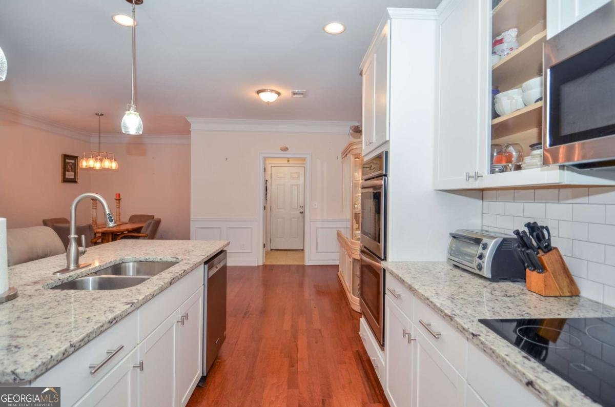 341 Villa Park Circle Stone Mountain - Photo 11