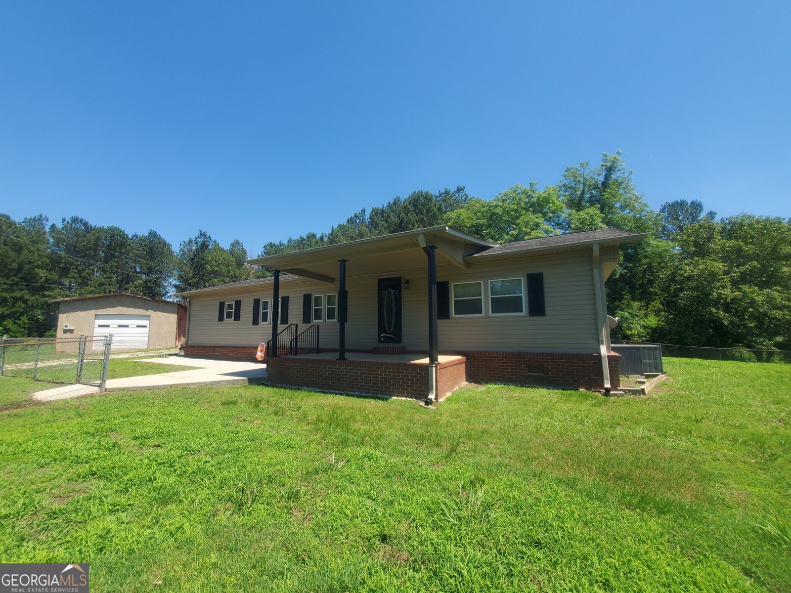2021 Red Hill Road Carnesville - main photo