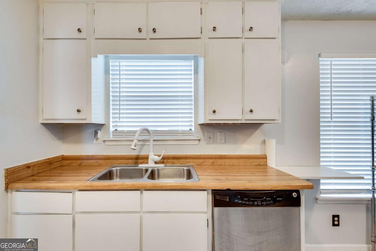 5611 Whittondale Road Lithonia - Photo 11
