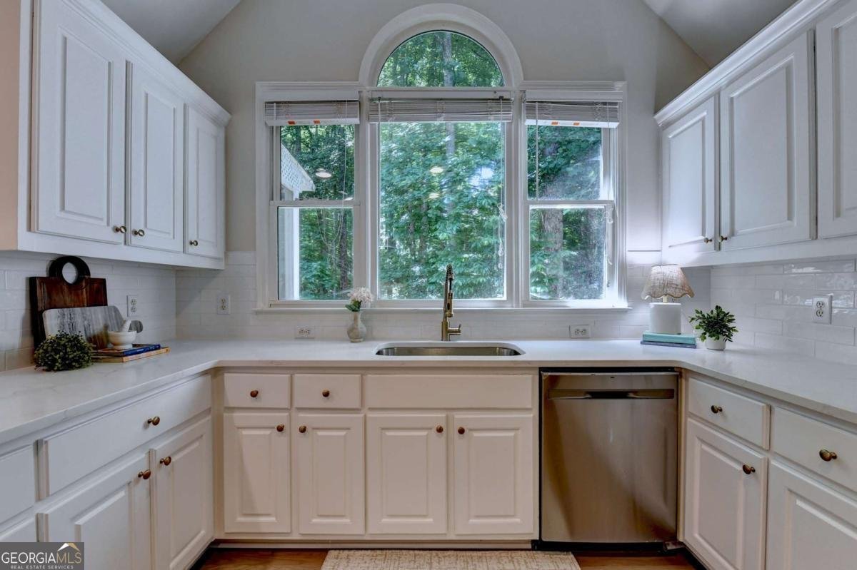 6416 Oakleigh Place Alpharetta - Photo 20