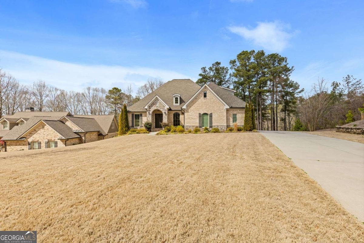 1560 Tapestry Ridge Lawrenceville - main photo