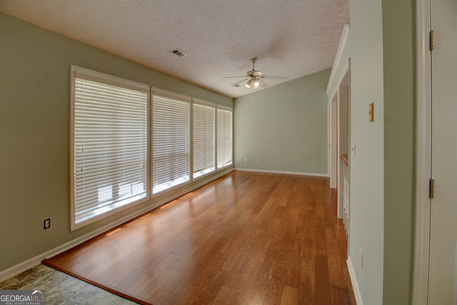 195 Manor Oak Drive Covington - Photo 14