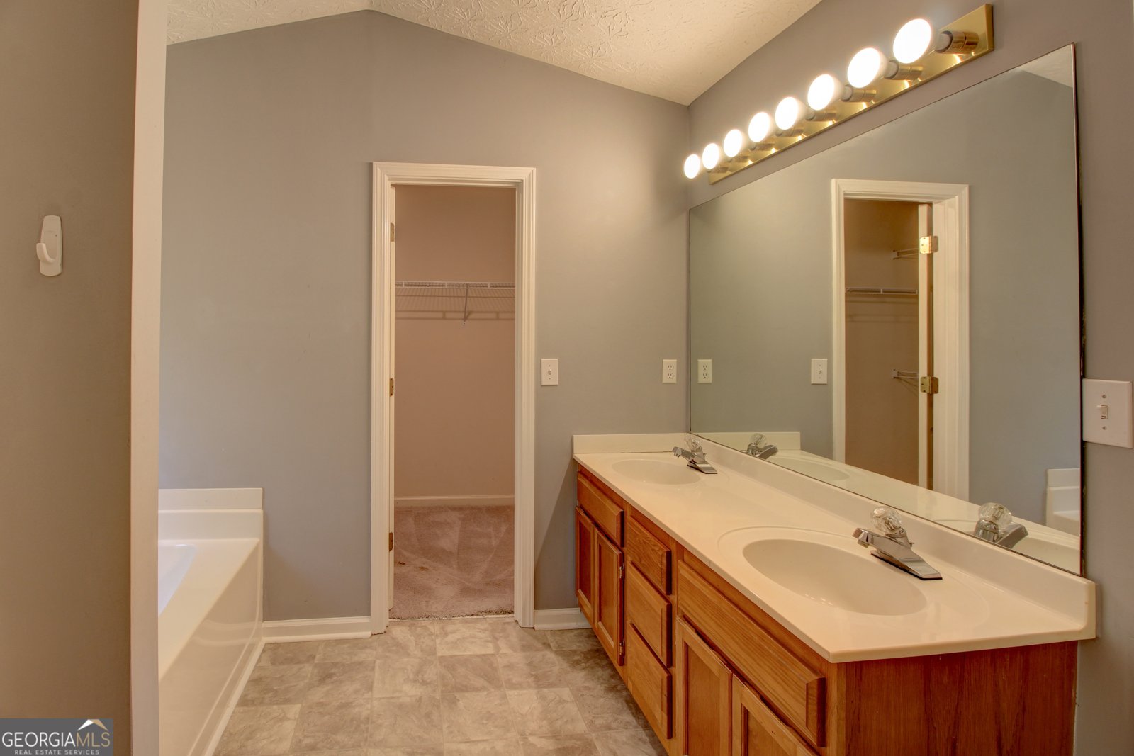 195 Manor Oak Drive Covington - Photo 27