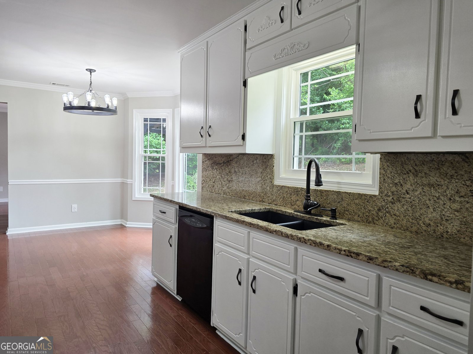 410 Mckenzie Drive Stockbridge - Photo 13
