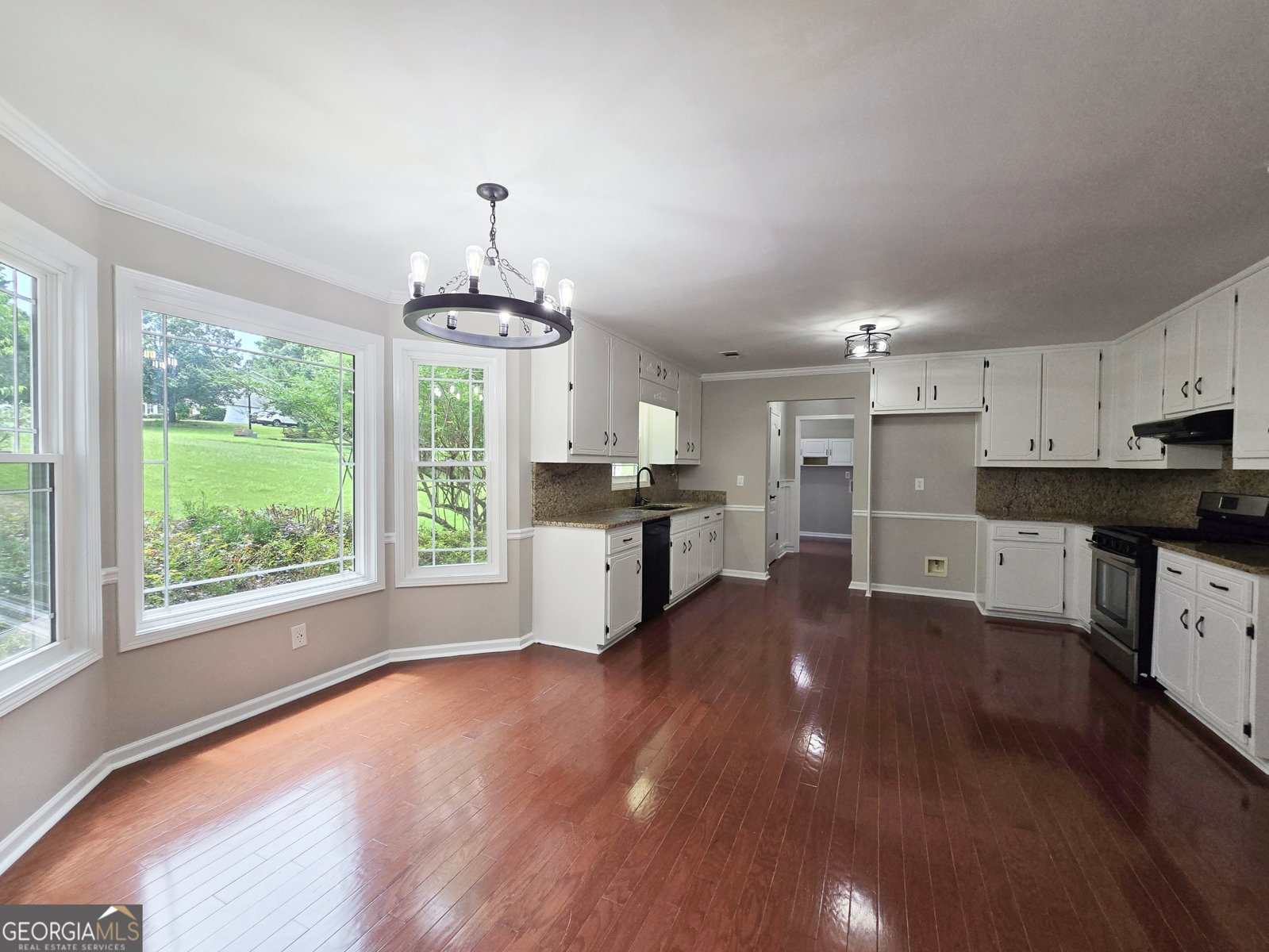 410 Mckenzie Drive Stockbridge - Photo 9