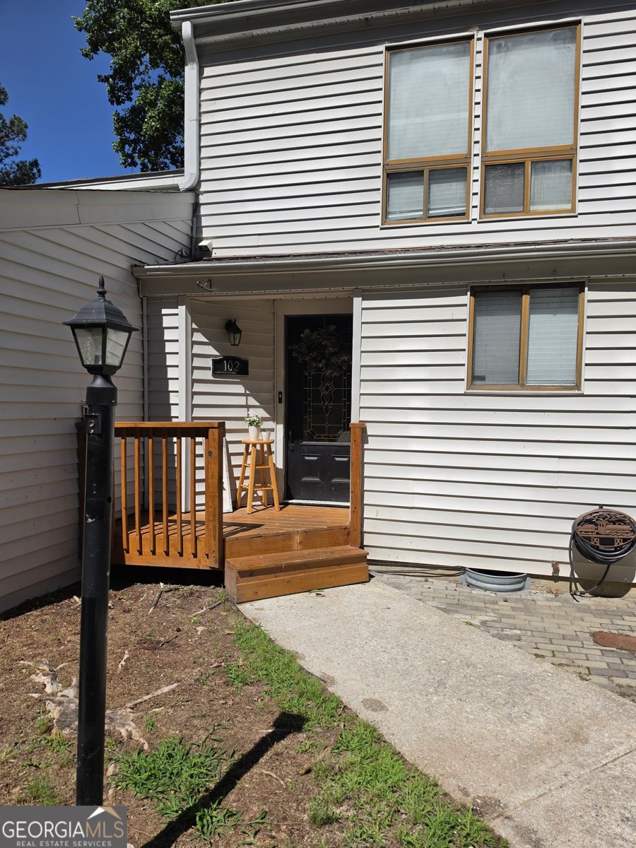 102 Oak Place Villa Rica - main photo