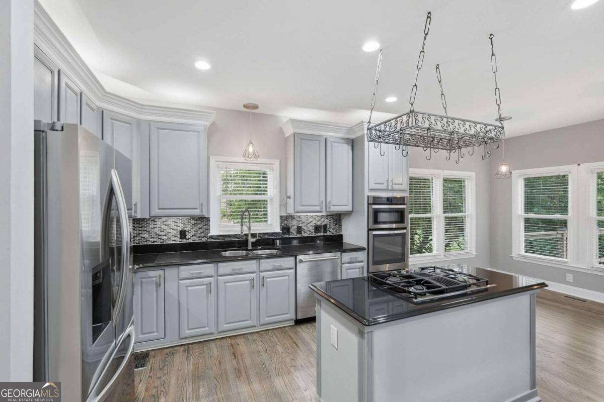 160 Treadstone Overlook Johns Creek - Photo 10
