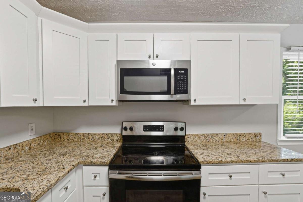 3798 Bakers Ferry Road Atlanta - Photo 11