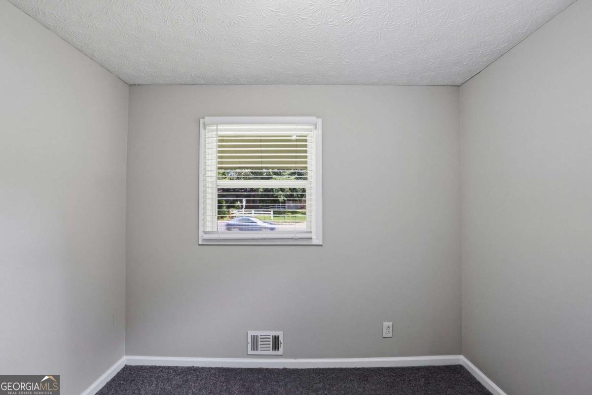 3798 Bakers Ferry Road Atlanta - Photo 15