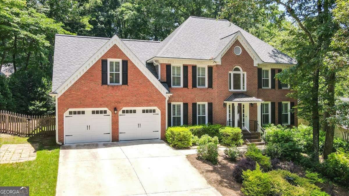 2242 Hill Creek Way Marietta - main photo