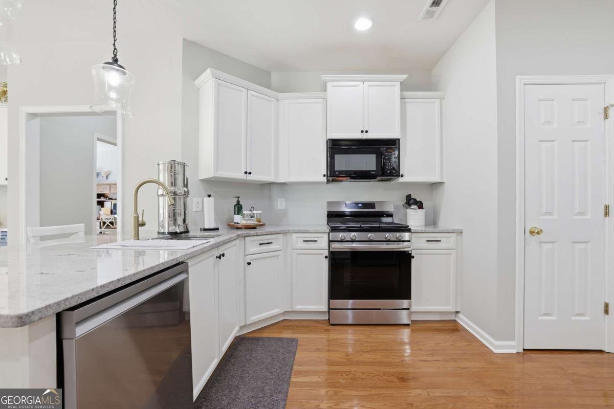 9645 Old Riverside Lane Ball Ground - Photo 14