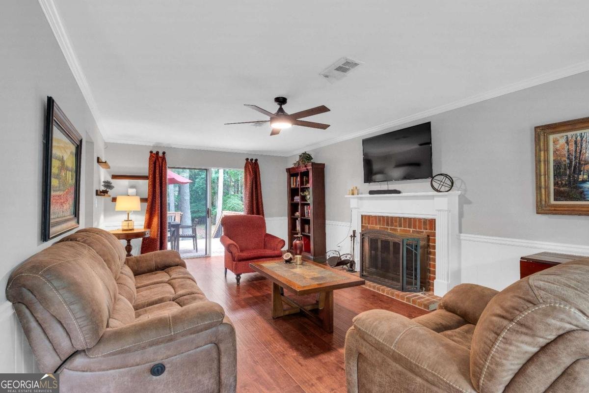 5587 Patrick Court Peachtree Corners - Photo 15