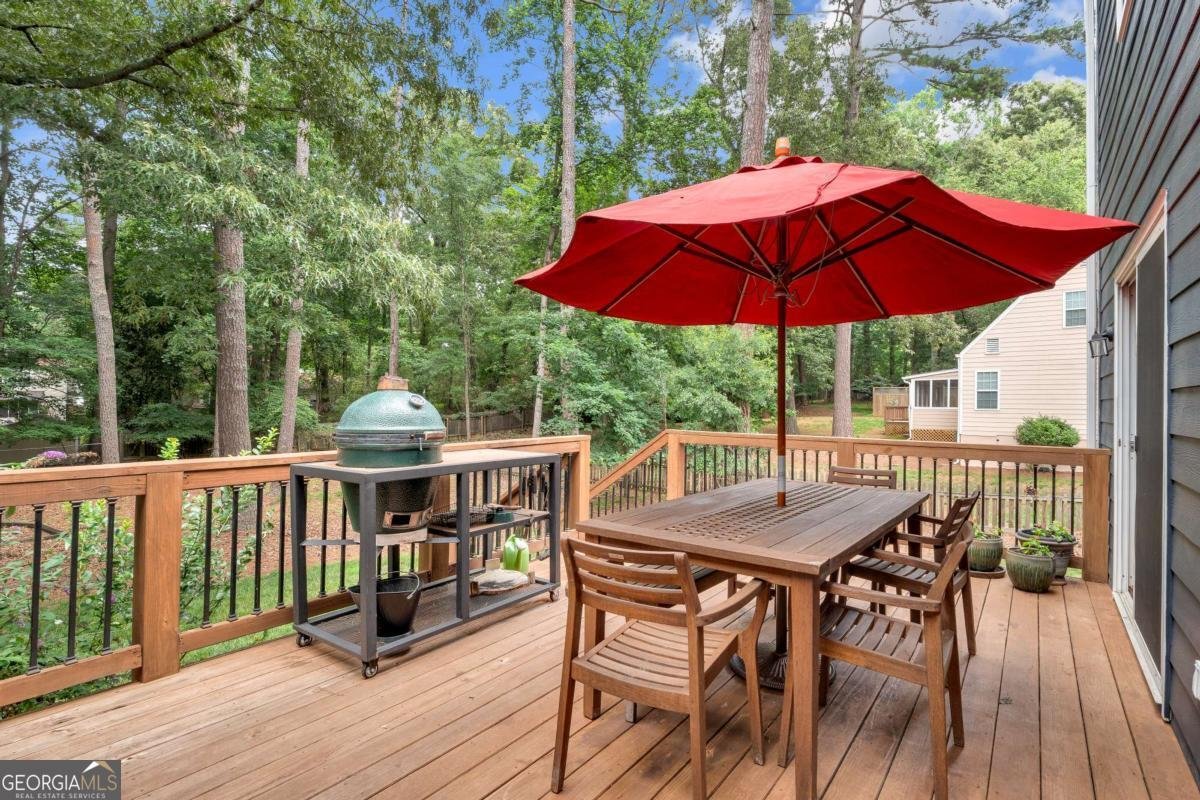 5587 Patrick Court Peachtree Corners - Photo 7