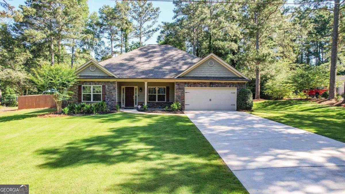 155 Camp Drive Carrollton - main photo