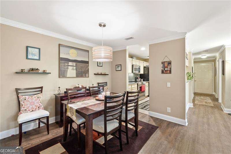 123 Warm Springs Circle Roswell - Photo 8