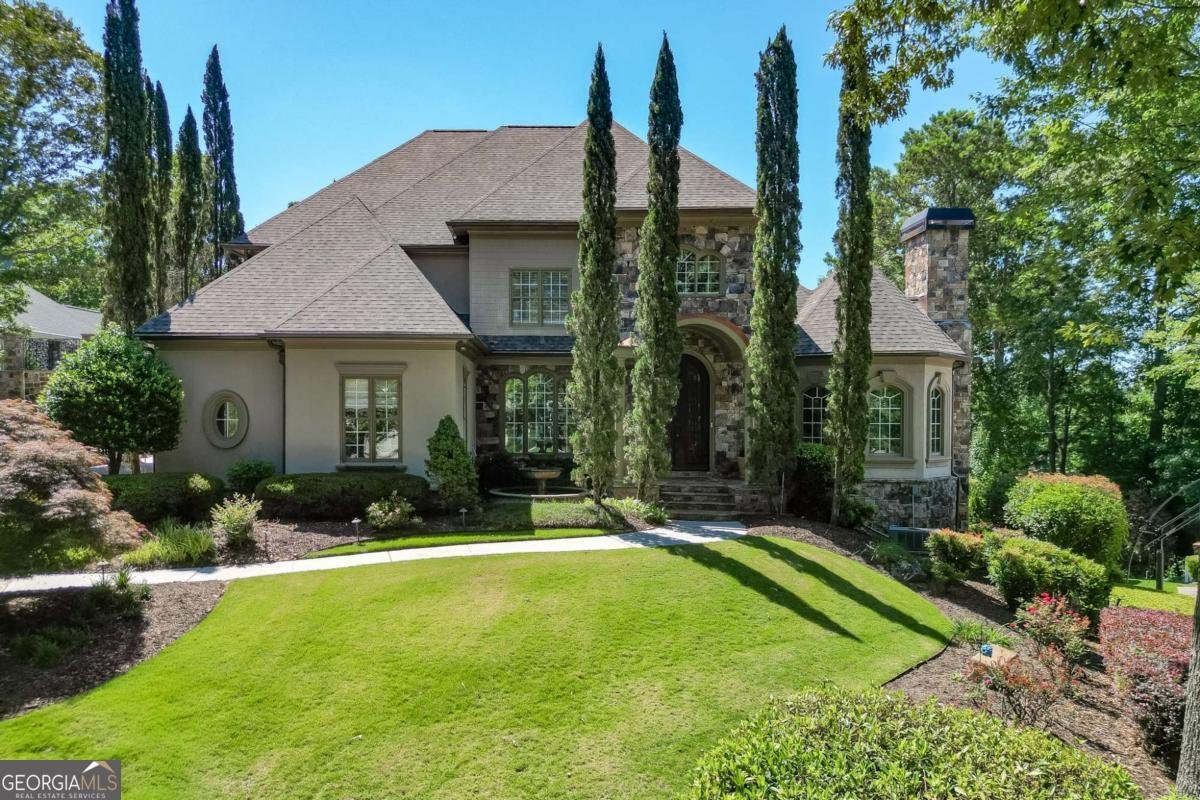3245 Town Manor Circle Dacula - main photo