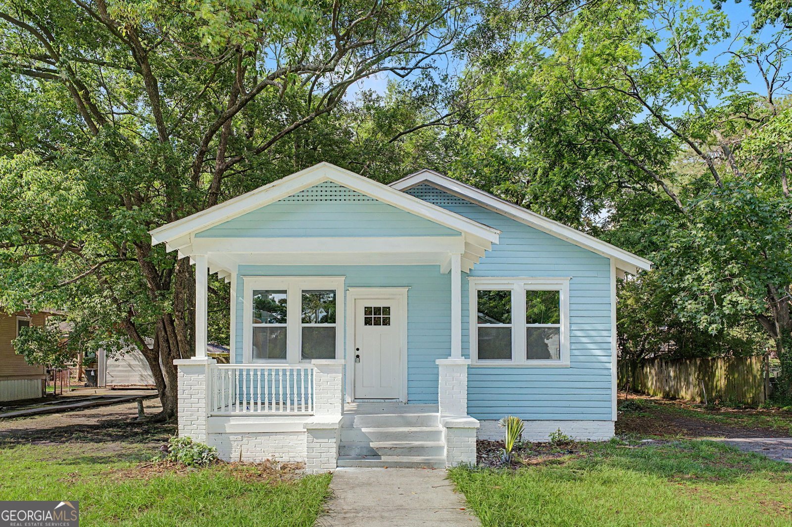 812 33rd Street Savannah - main photo