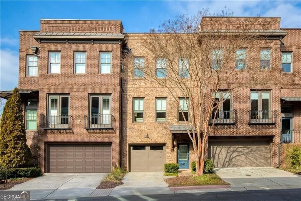 545 Canton WLK Roswell - main photo