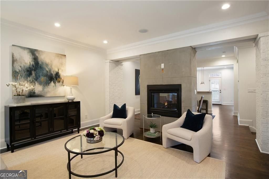 545 Canton WLK Roswell - Photo 9