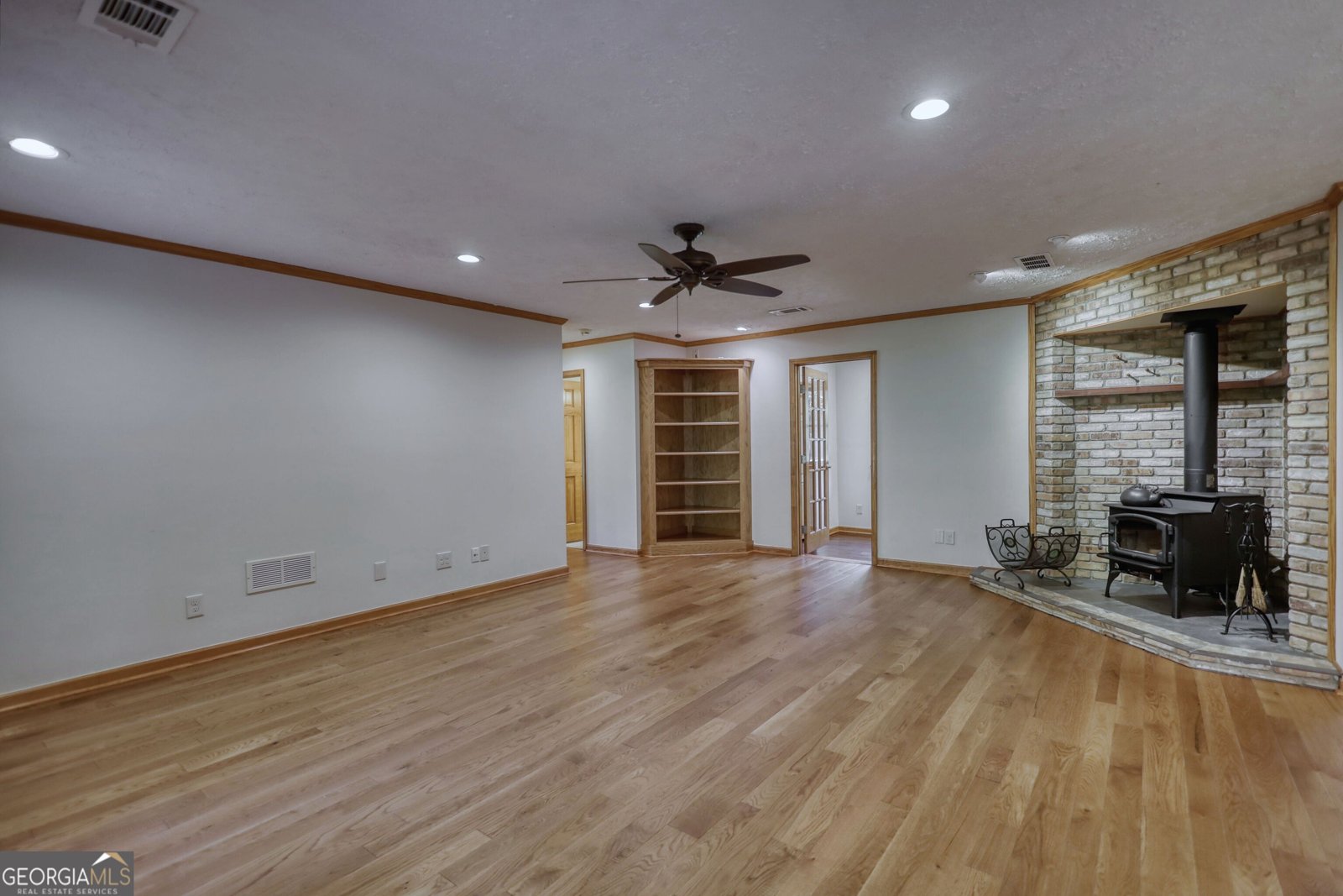 647 Mays Road Stockbridge - Photo 6