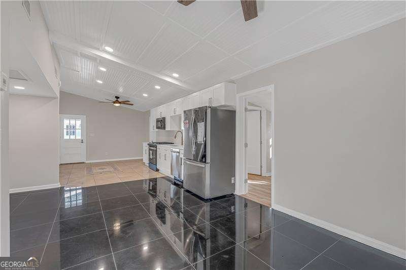 375 Bell Street Marietta - Photo 7