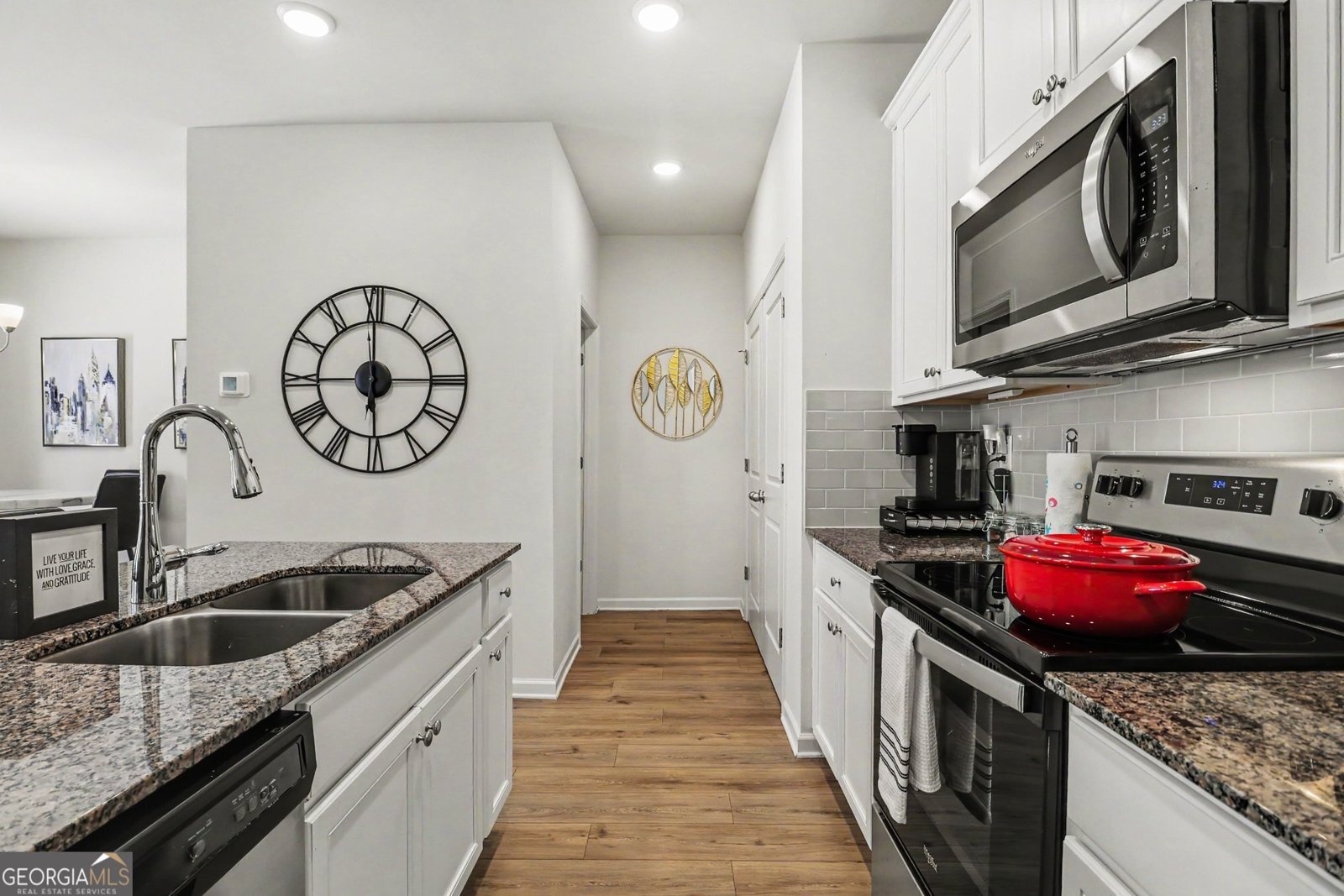 4724 Fullerton Drive Oakwood - Photo 13