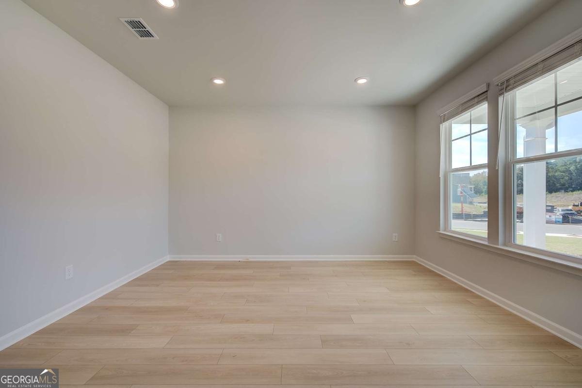 616 Sidney Court Stockbridge - Photo 6