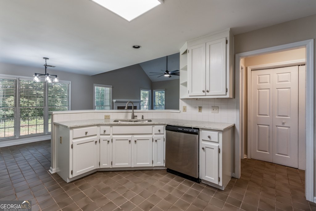 1145 Arborhill Drive Woodstock - Photo 8