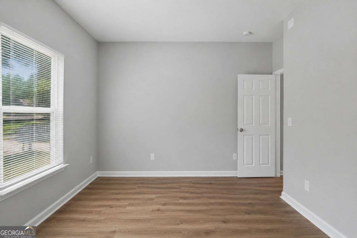 379 Yonkers Avenue Atlanta - Photo 10