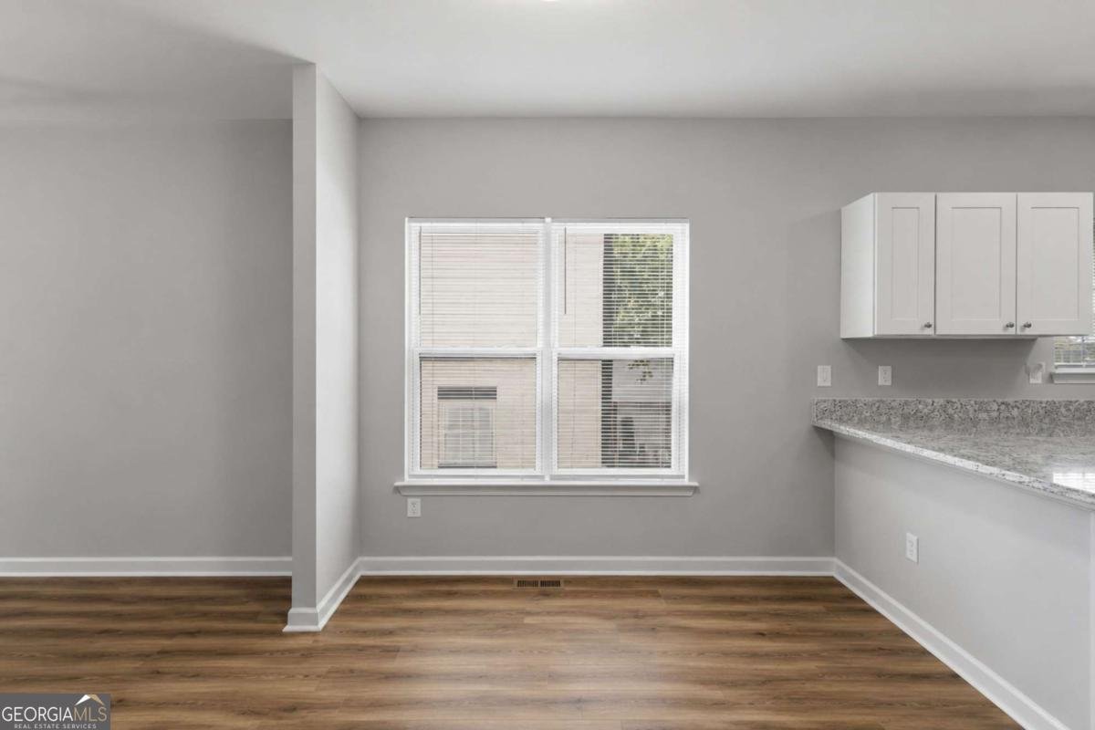 379 Yonkers Avenue Atlanta - Photo 8